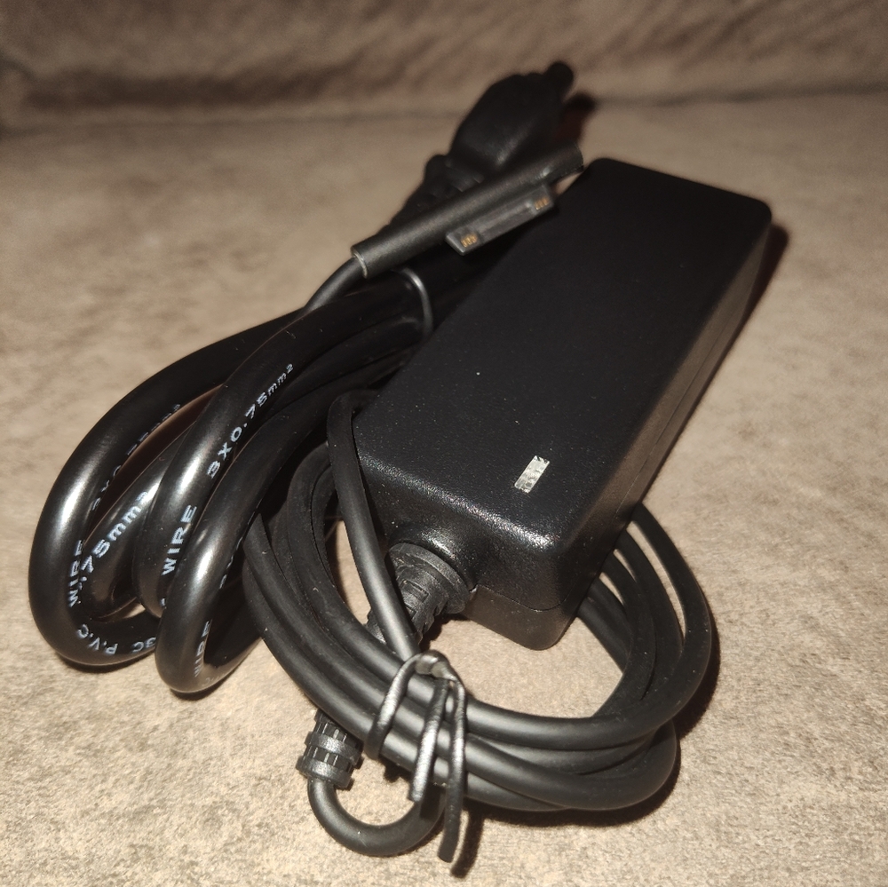 AC Adapter Laptop Charger for Microsoft Surface Pro 3/4 - Picture 2 of 6